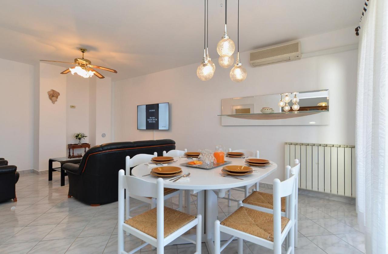 House Pula 2080 Villa Dış mekan fotoğraf